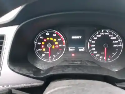 Здавання транспортного засобу seat leon (5f1) 1.4 16v tsi act року 2018 потужний czea