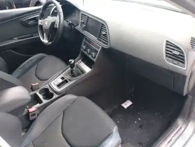 Здавання транспортного засобу seat leon (5f1) 1.4 16v tsi act року 2018 потужний czea