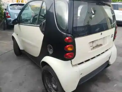 Veículo de Sucata smart cabrio 0.6 turbo cat do ano 2002 alimentado 