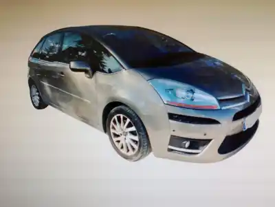 Scrapping Vehicle CITROEN C4 PICASSO II 2.0 BlueHDi 135 of the year 2008 powered RHJ