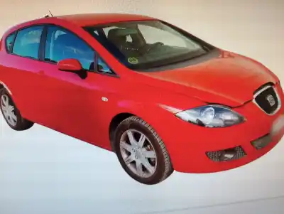 Veículo de Sucata SEAT LEON (1P1) 1.9 TDI do ano 2006 alimentado BKC