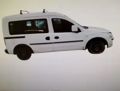 Veículo de Sucata OPEL COMBO Familiar do ano 2007 alimentado Z13DTJ