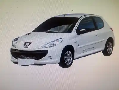 Véhicule à la ferraille PEUGEOT 206+ Básico de l'année 2012 alimenté 8H01