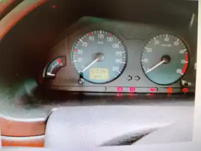 Verschrottungsfahrzeug citroen saxo (s0, s1) 1.1 x, sx des jahres 2001 angetrieben hfx