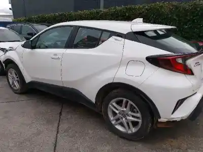 Veicolo di demolizione TOYOTA C-HR (_X1_)  dell'anno 2023 alimentato 2ZRFXE