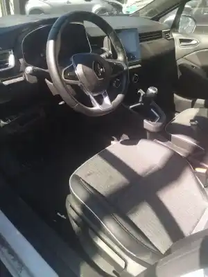 Здавання транспортного засобу renault clio v (b7_) 1.0 tce 100 (b7mt) року 2019 потужний h4d450