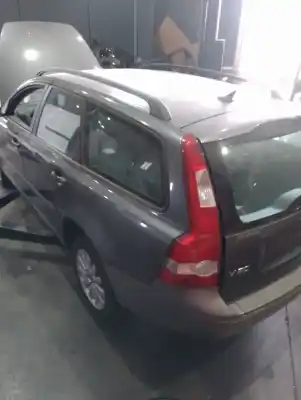 Scrapping Vehicle volvo v50 (545) d4 of the year 2010 powered d 5204 t