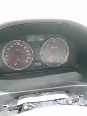 Scrapping Vehicle volvo v50 (545) d4 of the year 2010 powered d 5204 t