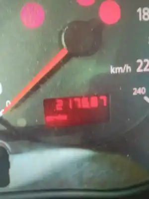 Veículo de Sucata AUDI A3 (8L1) 1.9 TDI do ano 1999 alimentado AGR,ALH