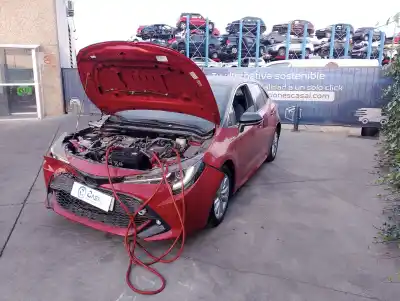 Scrapping Vehicle toyota corolla fastback (_e21_) 1.8 hybrid (zwe211) of the year 2021 powered 2zrfxe