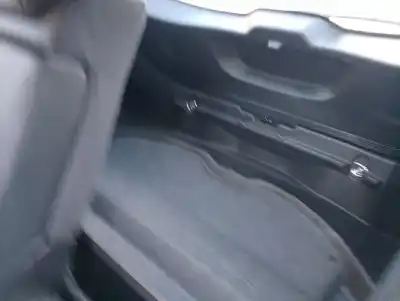 Scrapping Vehicle toyota corolla fastback (_e21_) 1.8 hybrid (zwe211) of the year 2021 powered 2zrfxe