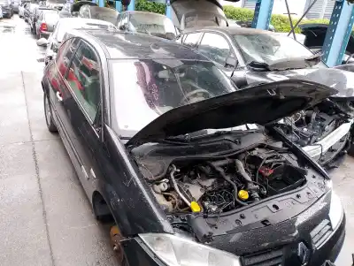 Hurda Aracı RENAULT MEGANE II (BM0/1_, CM0/1_) 1.9 DCI (BM0G, CM0G) Yılın 2004 güçlü F9Q800