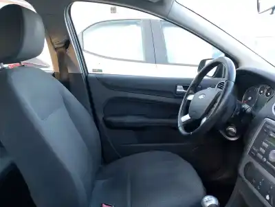 Veículo de Sucata ford focus c-max (dm2) 1.6 tdci do ano 2005 alimentado hhda,hhdb