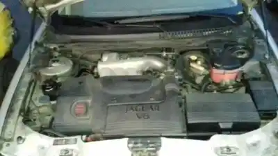 Veículo de Sucata jaguar x-type 3.0 v6 executive do ano 2003 alimentado ajv6