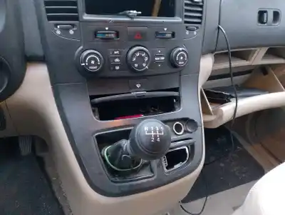 Veículo de Sucata kia carnival / grand carnival iii (vq) 2.9 crdi do ano 2007 alimentado j3