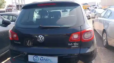 Veicolo di demolizione volkswagen tiguan (5n_) 2.0 tdi 4motion dell'anno 2010 alimentato cffb