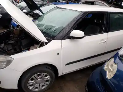 Veicolo di demolizione skoda fabia ii (542) 1.2 dell'anno 2008 alimentato bbm