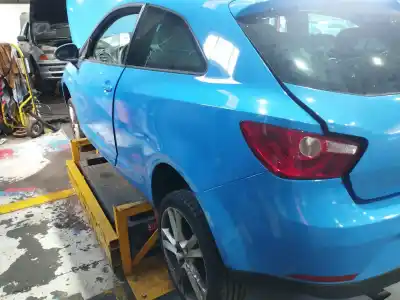 Veicolo di demolizione seat ibiza iv (6j5, 6p1) 1.6 tdi dell'anno 2010 alimentato cayc