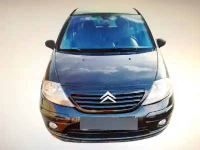 Véhicule à la ferraille CITROEN C3 I (FC_, FN_)  de l'année 2003 alimenté 8HX