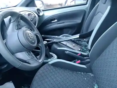 Véhicule à la ferraille TOYOTA AYGO X (_B7_)  de l'année 2025 alimenté 1KRFE