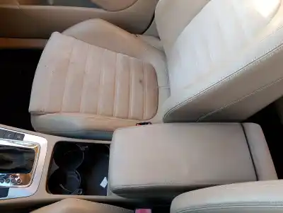 Véhicule à la ferraille volkswagen passat b6 (3c2) 2.0 tdi de l'année 2007 alimenté bkp