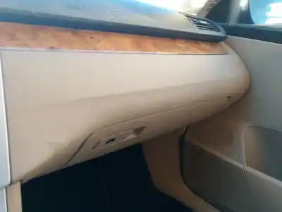 Véhicule à la ferraille volkswagen passat b6 (3c2) 2.0 tdi de l'année 2007 alimenté bkp