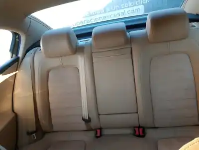 Véhicule à la ferraille volkswagen passat b6 (3c2) 2.0 tdi de l'année 2007 alimenté bkp