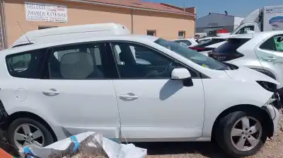 Утилизация автомобиля RENAULT SCENIC III  года 2010 питание F9Q872