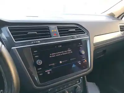 Veicolo di demolizione volkswagen tiguan (ad1, ax1) 2.0 tdi dell'anno 2018 alimentato dfga