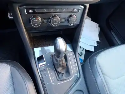 Veicolo di demolizione volkswagen tiguan (ad1, ax1) 2.0 tdi dell'anno 2018 alimentato dfga