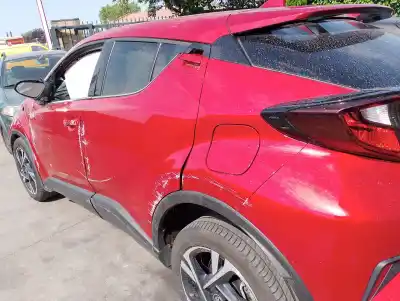 Verschrottungsfahrzeug toyota c-hr (_x1_) 1.8 hybrid (zyx10_, zyx11_) des jahres 2023 angetrieben 2zrfxe