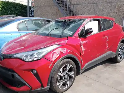 Verschrottungsfahrzeug toyota c-hr (_x1_) 1.8 hybrid (zyx10_, zyx11_) des jahres 2023 angetrieben 2zrfxe
