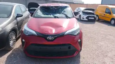 Verschrottungsfahrzeug toyota c-hr (_x1_) 1.8 hybrid (zyx10_, zyx11_) des jahres 2023 angetrieben 2zrfxe