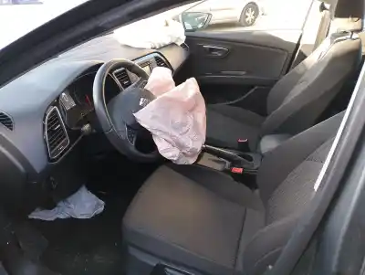 Véhicule à la ferraille seat leon (5f1) 1.6 tdi de l'année 2014 alimenté clha