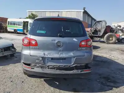 Veicolo di demolizione volkswagen tiguan 2.0 tdi dell'anno 2010 alimentato cbab