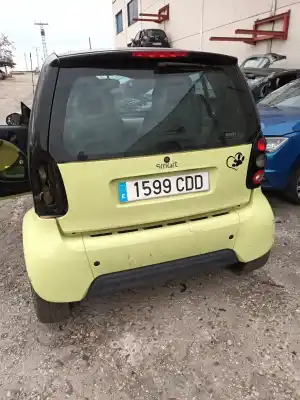Veículo de Sucata microcar smart  do ano 2003 alimentado g 13