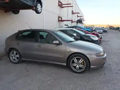 Veículo de Sucata seat leon (1m1) sport do ano 2002 alimentado arl
