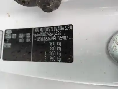 Veículo de Sucata kia cee´d drive do ano 2015 alimentado d4fb