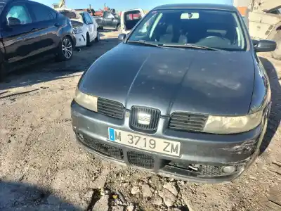 Veículo de Sucata SEAT LEON (1M1) 1.9 TDI do ano 2000 alimentado 