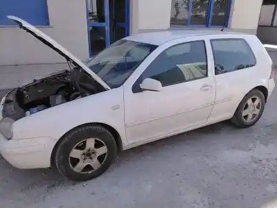 Veículo de Sucata volkswagen golf iv van (1j1) 1.9 tdi do ano 1999 alimentado ahf