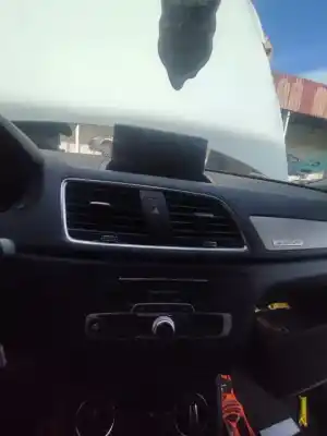 Veículo de Sucata audi q3 (8ug) attraction do ano 2015 alimentado dft