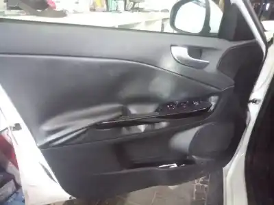 Здавання транспортного засобу alfa romeo giulietta (940_) 1.6 jtdm (940fxd1a) року 2010 потужний 