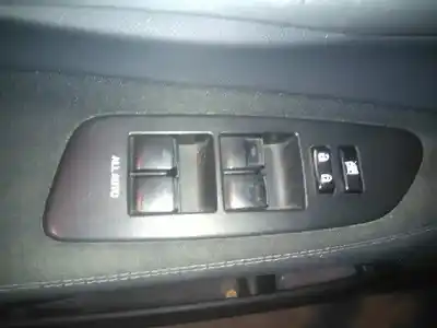 Veículo de Sucata toyota auris (_e15_) 1.4 d-4d (nde150_) do ano 2011 alimentado 1ndtv