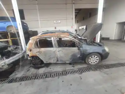 Veicolo di demolizione VOLKSWAGEN GOLF V (1K1) 1.6 dell'anno 2005 alimentato BSE