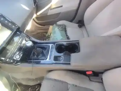 Veículo de Sucata jaguar xe 2.0 d do ano 2015 alimentado 204dtd