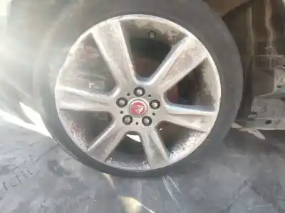 Veículo de Sucata jaguar xe 2.0 d do ano 2015 alimentado 204dtd