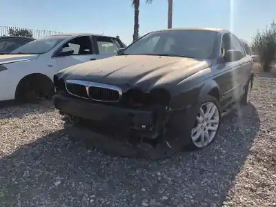 Veicolo di demolizione JAGUAR XTYPE 2.5 V6 24V dell'anno 2003 alimentato 