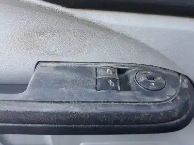 Vehicul casat ford cmax 2 1.6 tdci 115ch manual al anului 2006 alimentat hhda