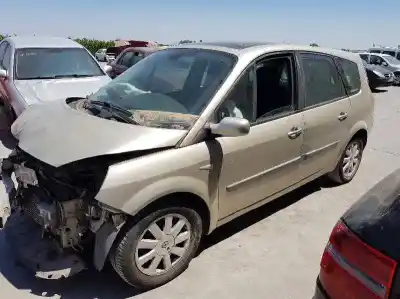 Здавання транспортного засобу renault scenic ii i- music року 2008 потужний f9ql8