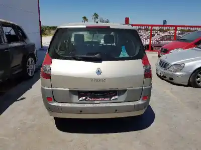 Здавання транспортного засобу renault scenic ii i- music року 2008 потужний f9ql8